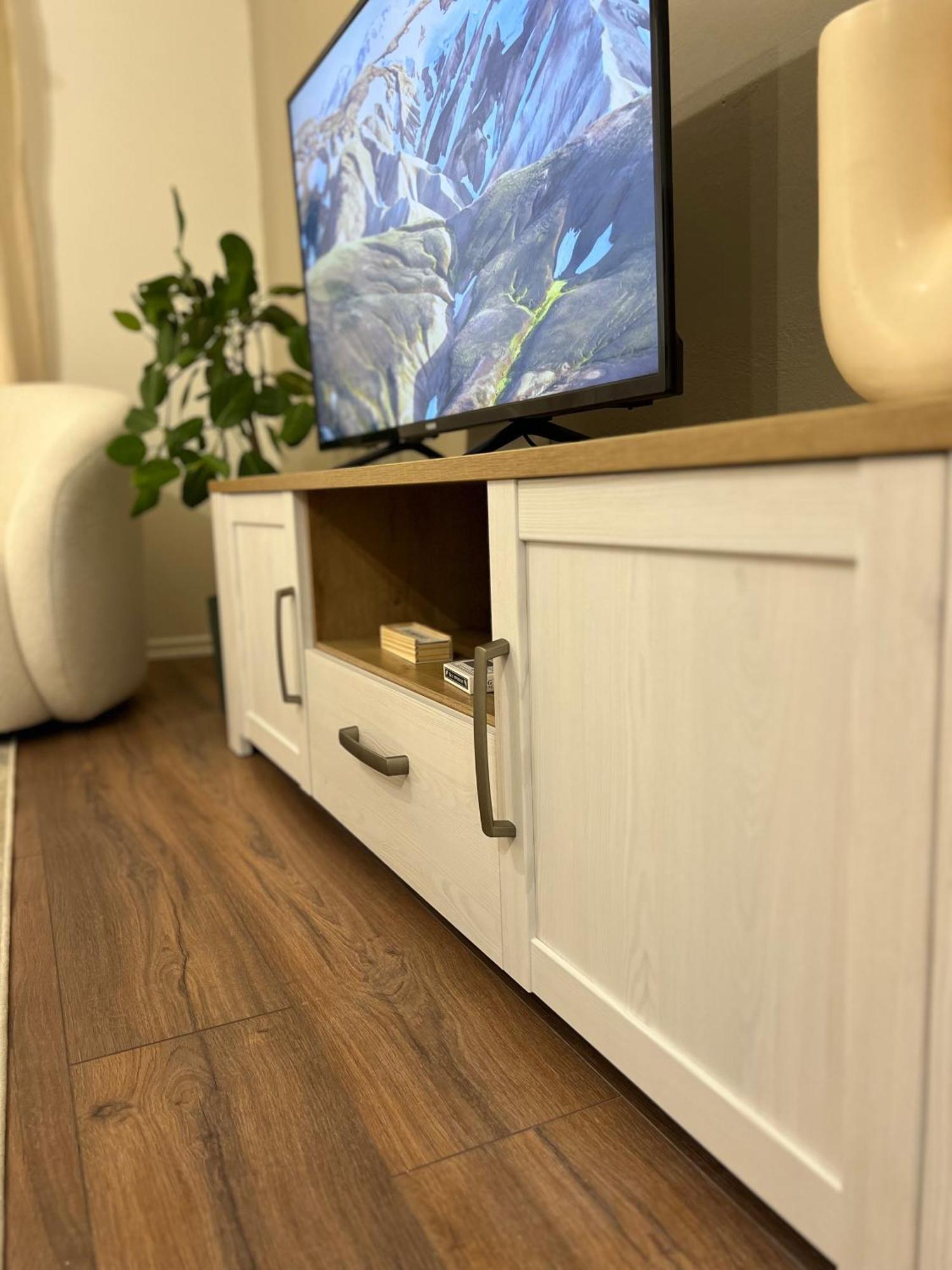 Boho Cane Apartment Тирана Екстер'єр фото