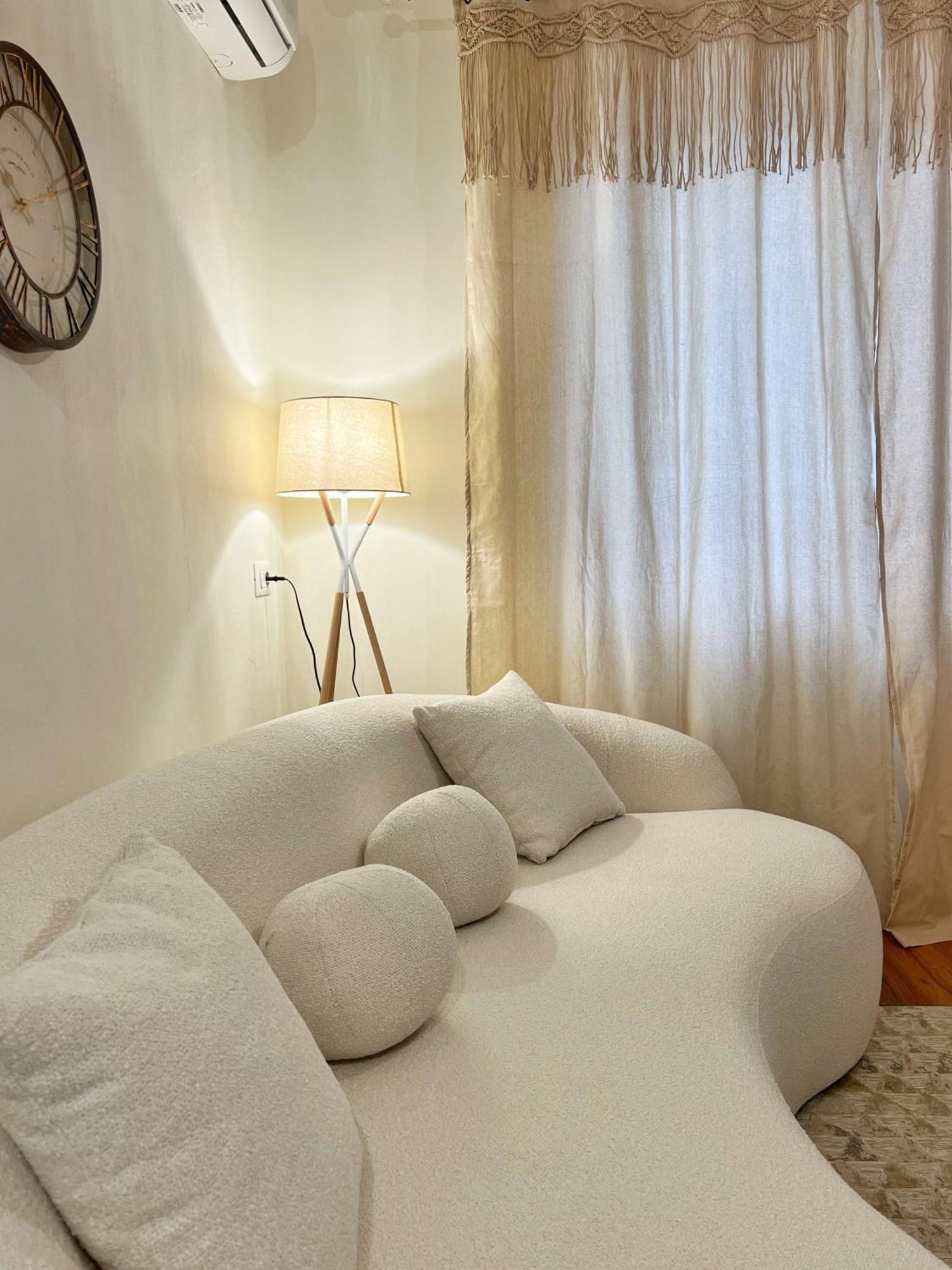 Boho Cane Apartment Тирана Екстер'єр фото